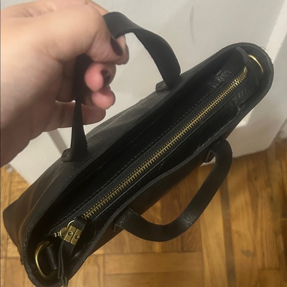 Madewell Black Leather Tote EUC - Picture 3 of 7